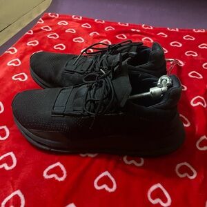 Black Athletic Shoes for Women